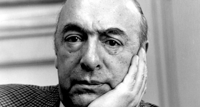 Pablo Neruda - Quasi fuori del cielo