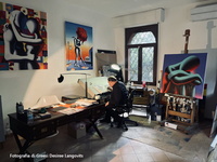 Mark Kostabi - Remote viewing - 2004 (olio su tela - con autentica diretta dell'artista su foto)