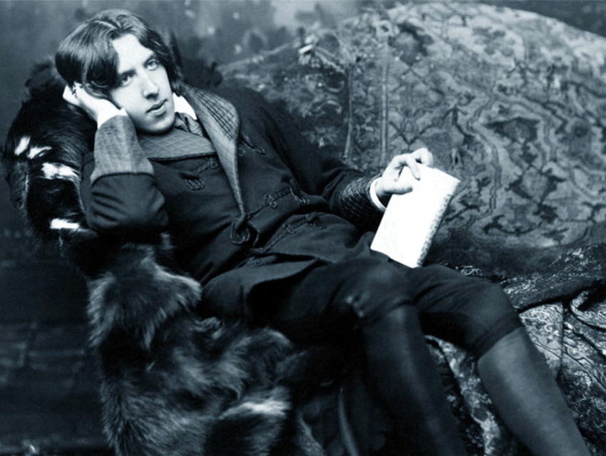 Oscar Wilde - Non esistono libri morali o immorali