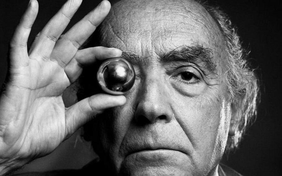 José Saramago - Abbiamo abbandonato la nostra responsabilità di pensare