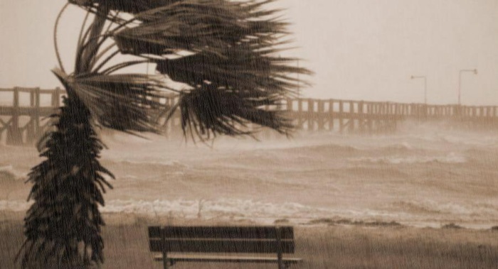 Eugenio Montale - La bufera