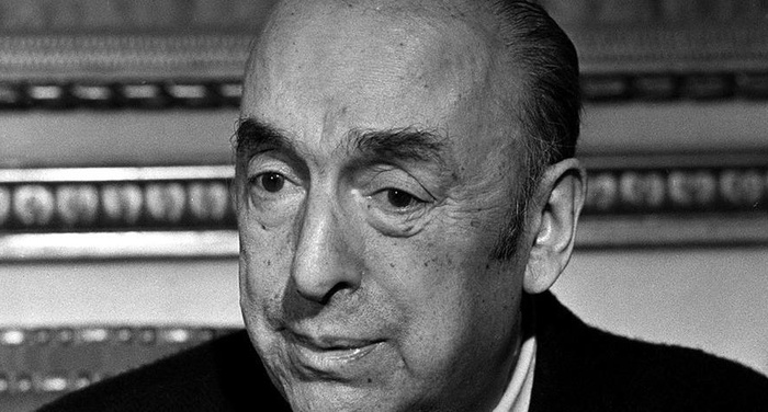 Pablo Neruda - Sete di te m'incalza